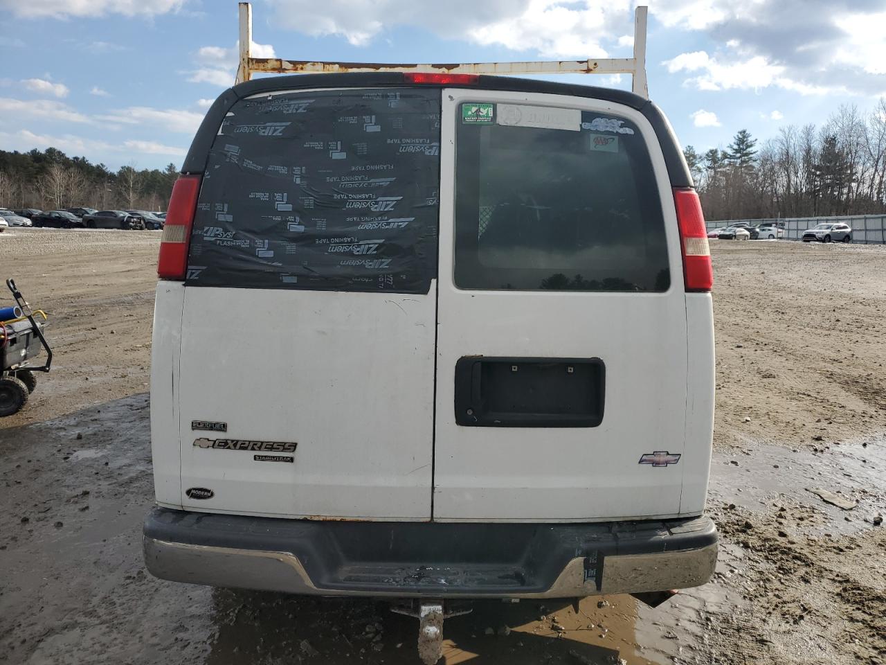 2011 Chevrolet Express VIN 1GCWGFCA1B1108024 Copart auction photo, front end damage thumbnail 6