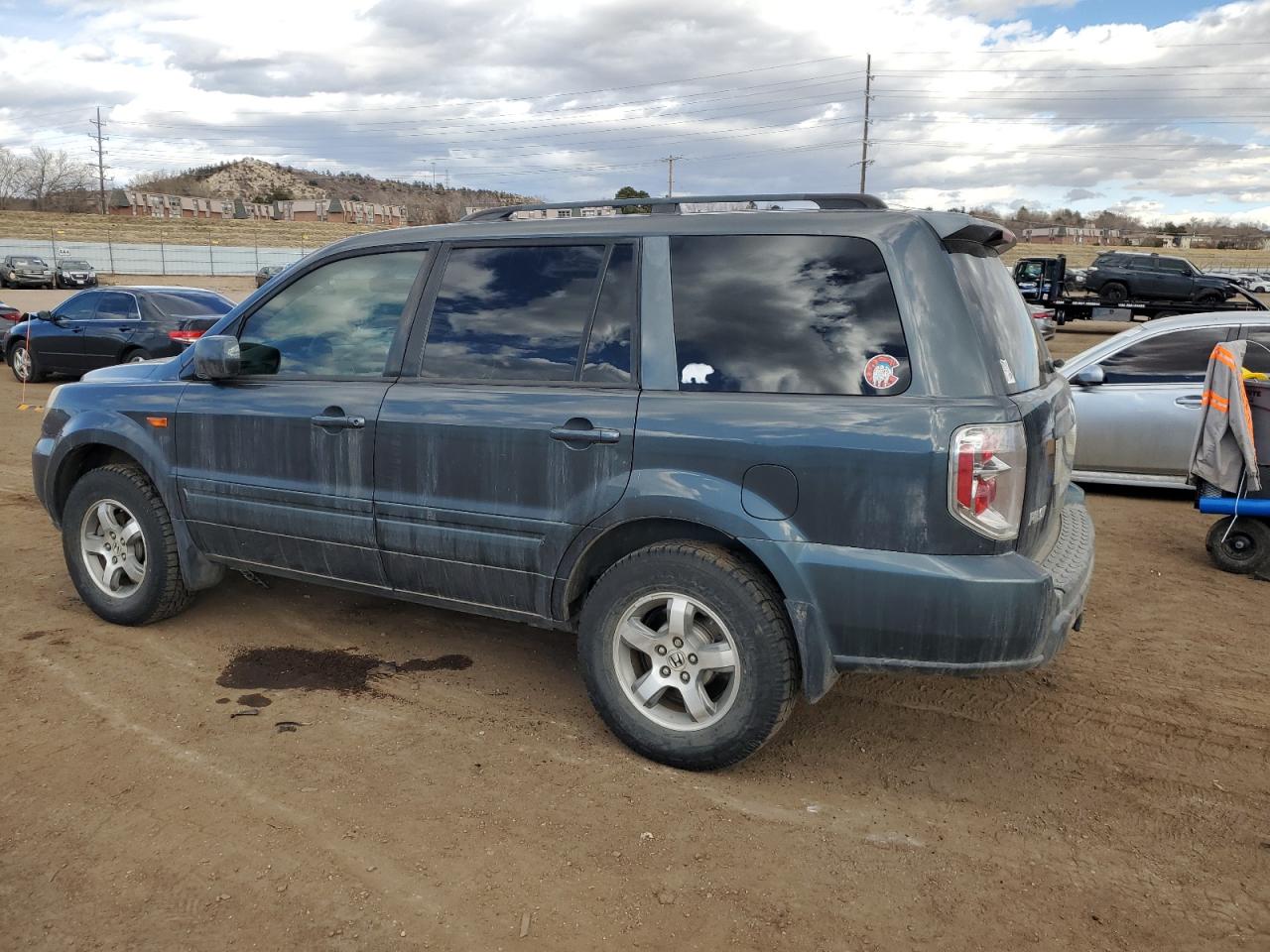 2006 Honda Pilot VIN 2HKYF18506H525160 Copart auction photo, minor dent/scratches damage thumbnail 3