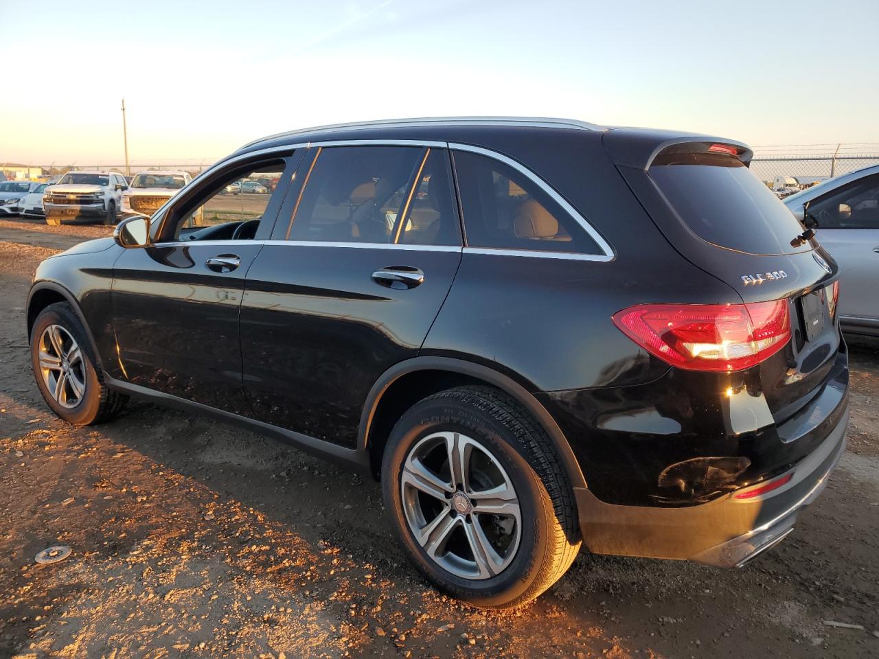 2016 Mercedes-Benz GLC VIN WDC0G4KB3GF059496 Copart auction photo, minor dent/scratches damage thumbnail 2