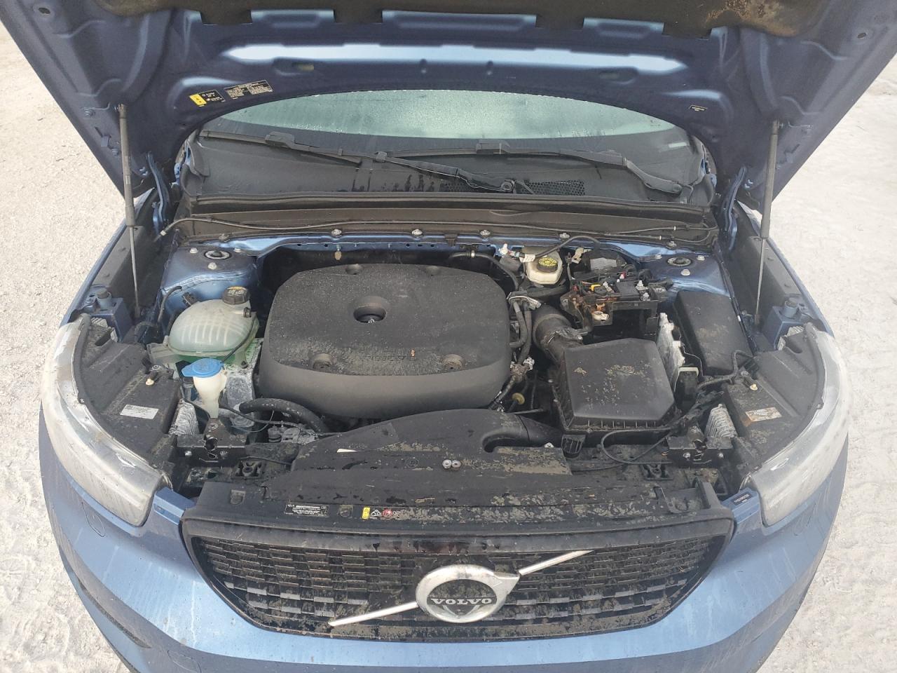 2021 Volvo XC40 VIN YV4162UM9M2417880 Copart auction photo, water/flood damage thumbnail 12