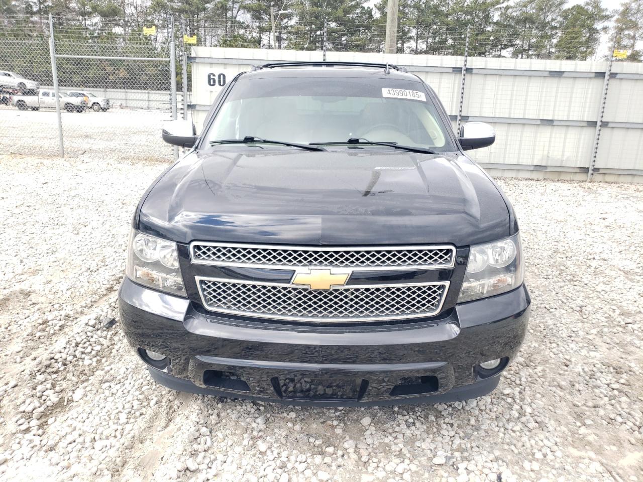 2013 Chevrolet Avalanche VIN 3GNMCGE07DG198370 Copart auction photo, side / minor dent/scratches damage thumbnail 5