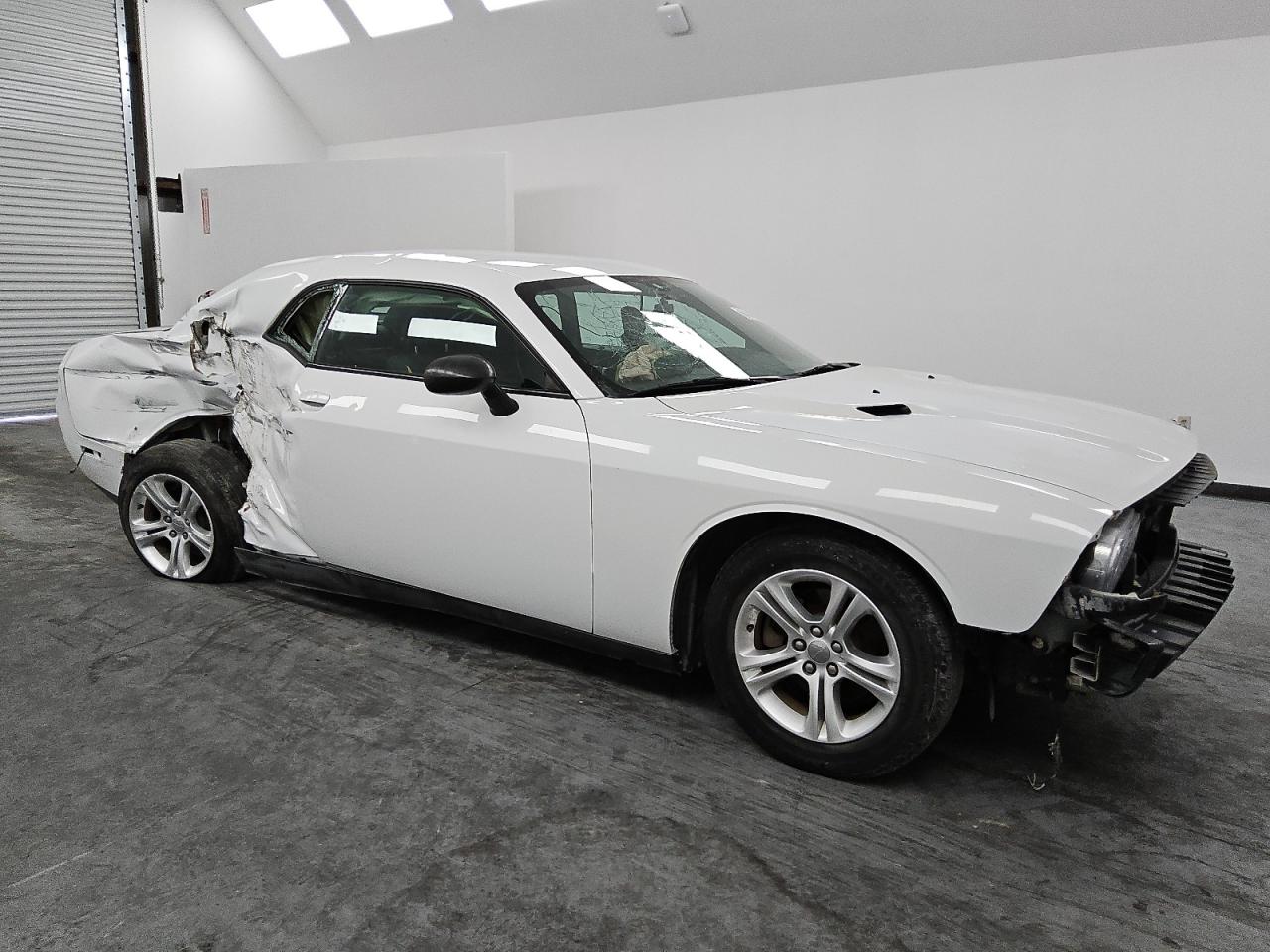 2013 Dodge Challenger VIN 2C3CDYAGXDH566619 Copart auction photo, side / front end damage thumbnail 4