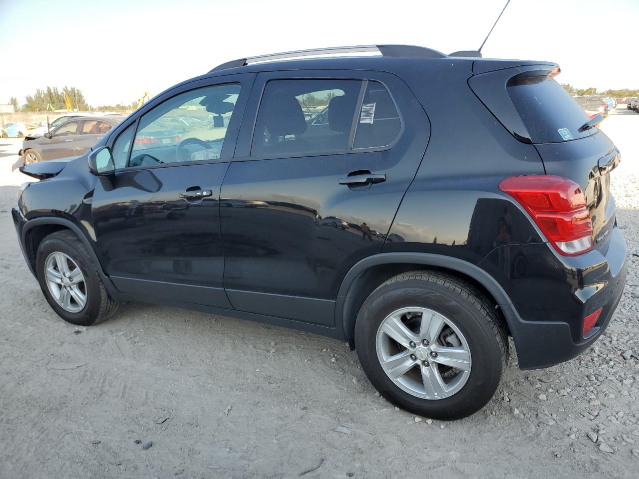 2021 Chevrolet Trax VIN KL7CJPSB9MB357377 Copart auction photo, front end damage thumbnail 2