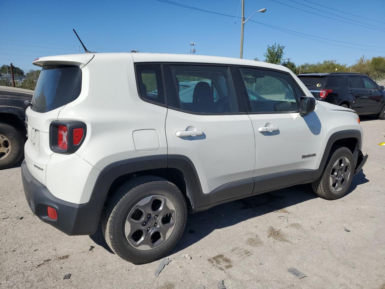 2016 Jeep Renegade VIN ZACCJBAT9GPC95957 Copart auction photo, front end / minor dent/scratches damage thumbnail 3