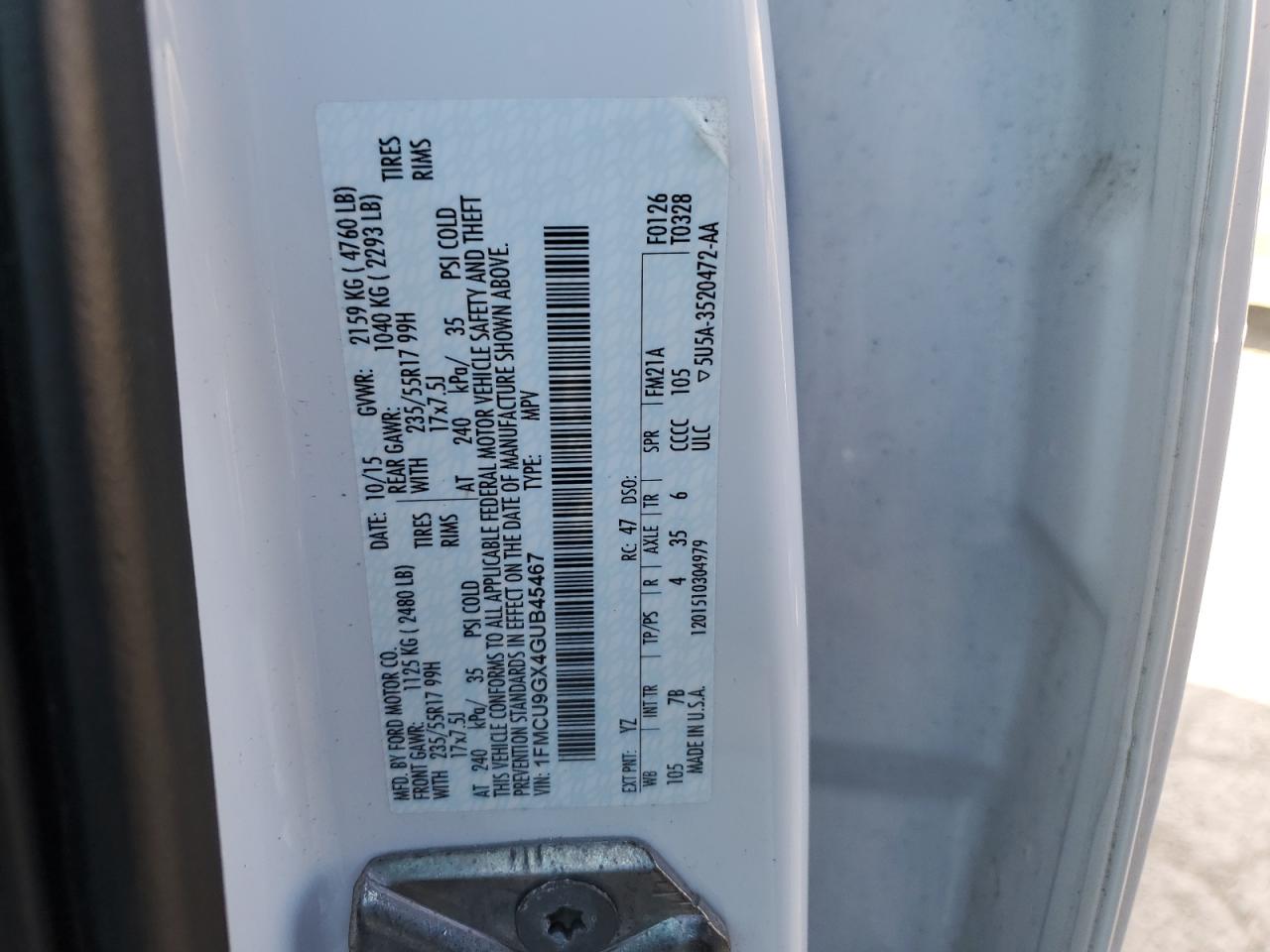 2016 Ford Escape VIN 1FMCU9GX4GUB45467 Copart auction photo, front end / minor dent/scratches damage thumbnail 15