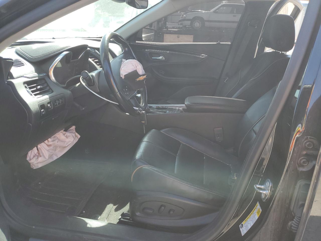 2017 Chevrolet Impala VIN 1G1145S38HU135897 Copart auction photo, front end / side damage thumbnail 7