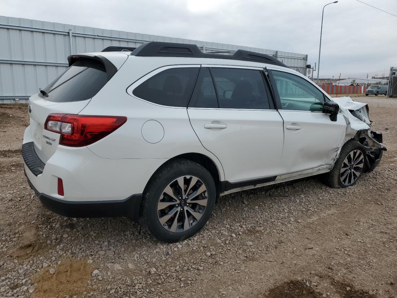 2015 Subaru Outback VIN 4S4BSEJC0F3281101 Copart auction photo, front end / side damage thumbnail 3