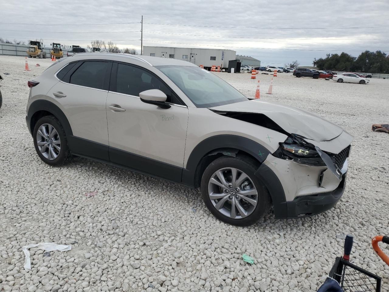 2023 Mazda CX-30 VIN 3MVDMBBM6PM571628 Copart auction photo, front end damage thumbnail 4