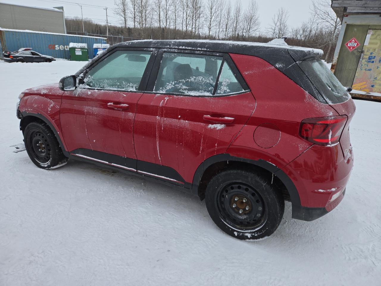 2021 Hyundai Venue VIN KMHRB8A31MU119548 Copart auction photo, front end damage thumbnail 2