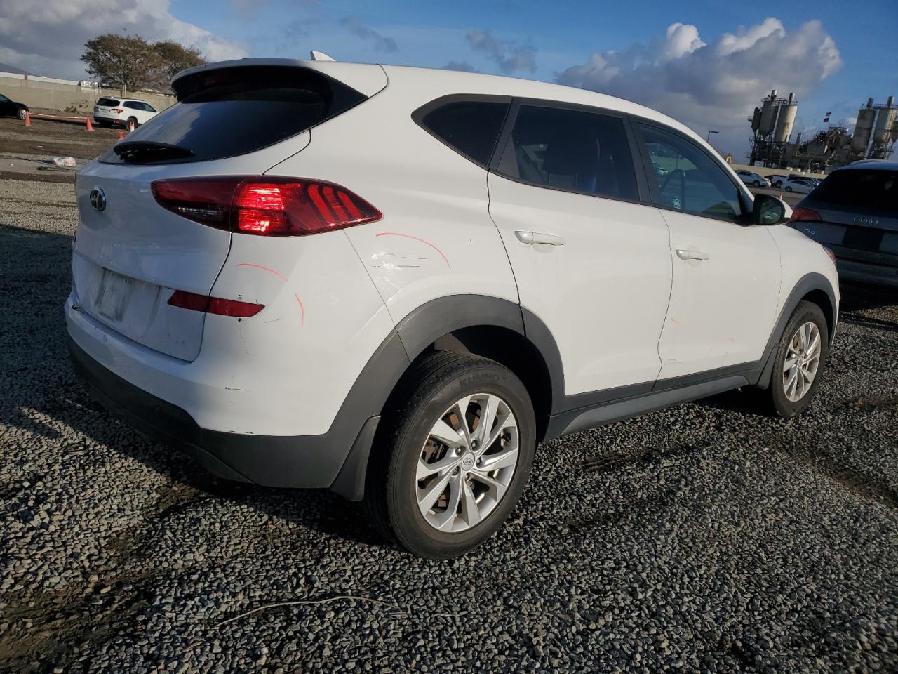 2019 Hyundai Tucson VIN KM8J23A44KU056998 Copart auction photo, front end / side damage thumbnail 3