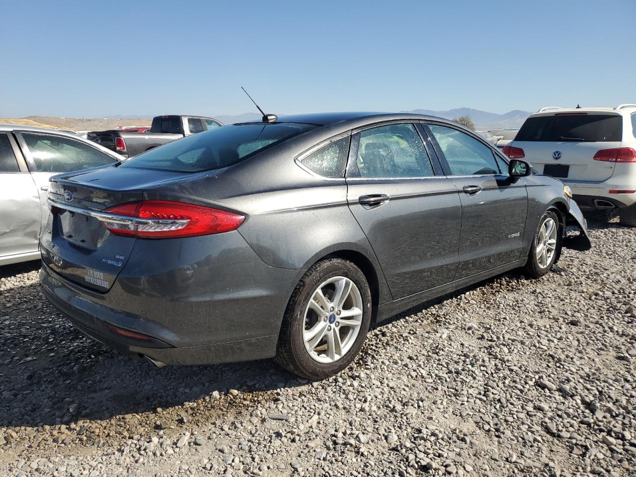 2018 Ford Fusion VIN 3FA6P0LU6JR253044 Copart auction photo, front end damage thumbnail 3