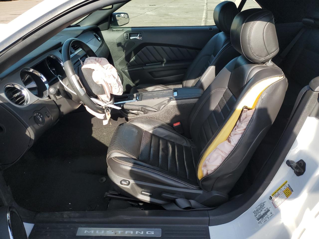 2014 Ford Mustang VIN 1ZVBP8EMXE5218467 Copart auction photo, front end / minor dent/scratches damage thumbnail 7