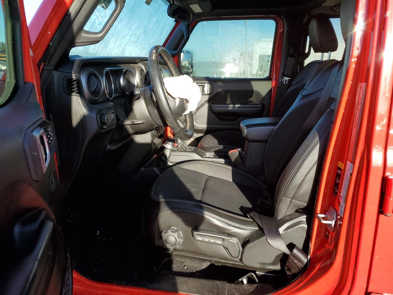 2021 Jeep Gladiator VIN 1C6HJTAG5ML565210 Copart auction photo, front end / minor dent/scratches damage thumbnail 7