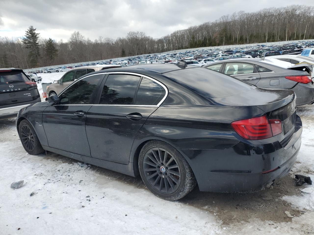 2011 BMW 5er VIN WBAFU7C58BC780536 Copart auction photo, top/roof damage thumbnail 2