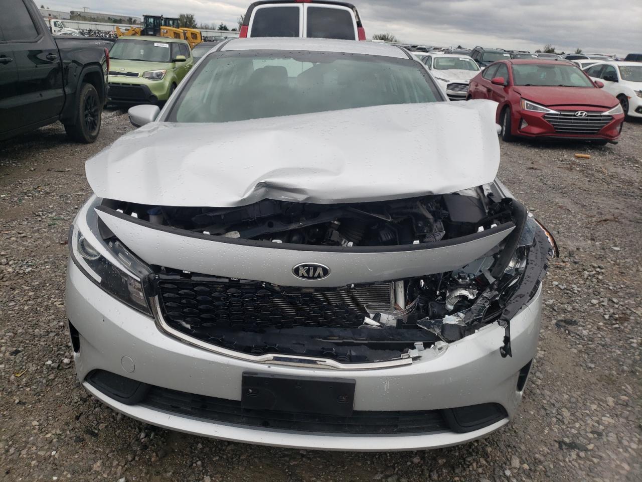 2018 KIA Forte VIN 3KPFL4A79JE173769 Copart auction photo, front end damage thumbnail 5