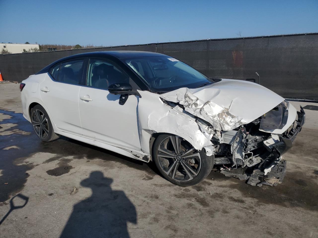 2021 Nissan Sentra VIN 3N1AB8DV4MY208724 Copart auction photo, front end / side damage thumbnail 4