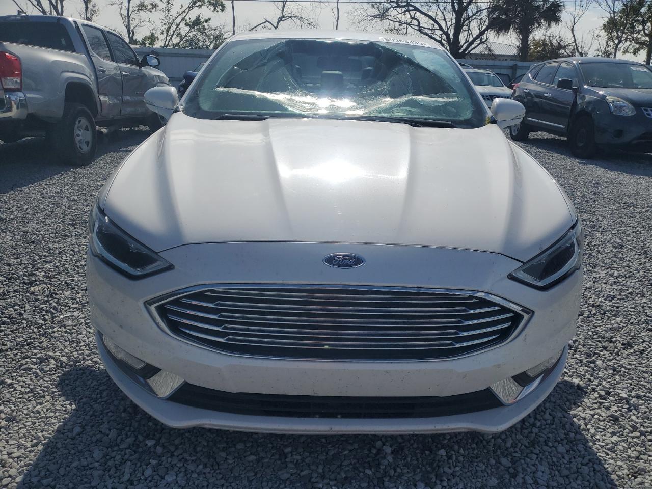 2018 Ford Fusion VIN 3FA6P0RU2JR141204 Copart auction photo, front end damage thumbnail 5