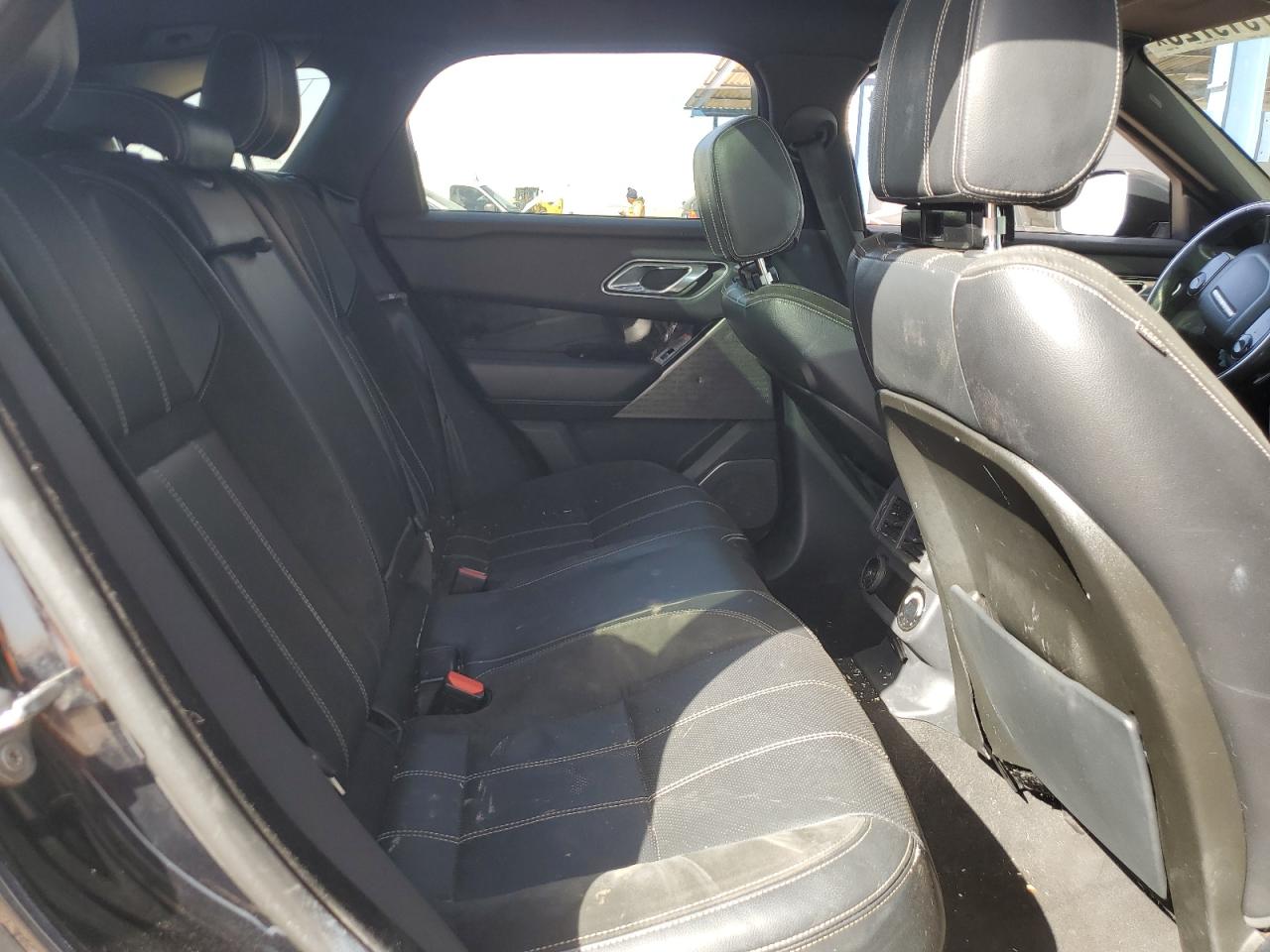 2018 Land Rover Range Rover VIN SALYL2RVXJA749588 Copart auction photo, normal wear damage thumbnail 11