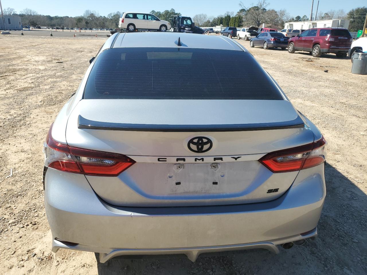 2021 Toyota Camry VIN 4T1G11AK1MU441101 Copart auction photo, front end / minor dent/scratches damage thumbnail 6