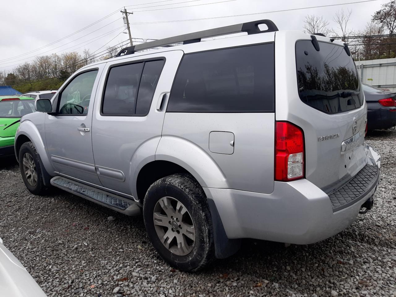 2010 Nissan Pathfinder VIN 5N1AR1NB6AC604738 Copart auction photo, rear end / front end damage thumbnail 2