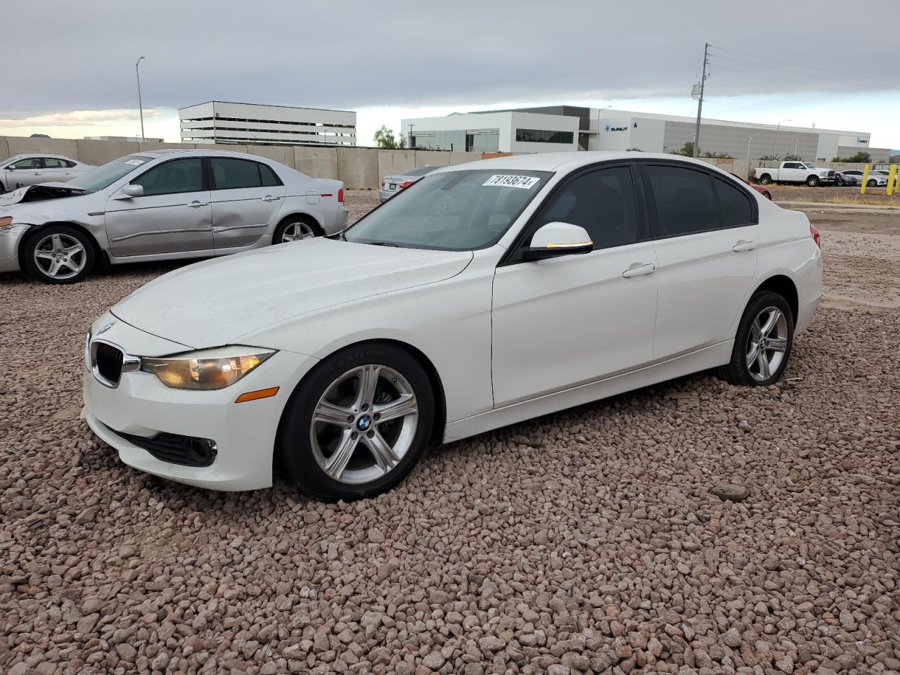 2015 BMW 3er VIN WBA3B1C56FK136681