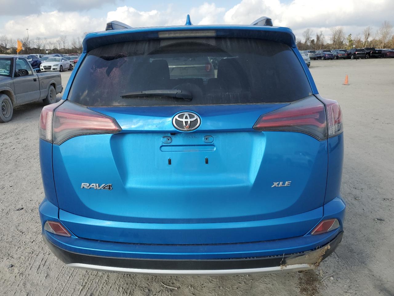 2017 Toyota RAV 4 VIN JTMWFREV2HJ703736 Copart auction photo, front end / side damage thumbnail 6