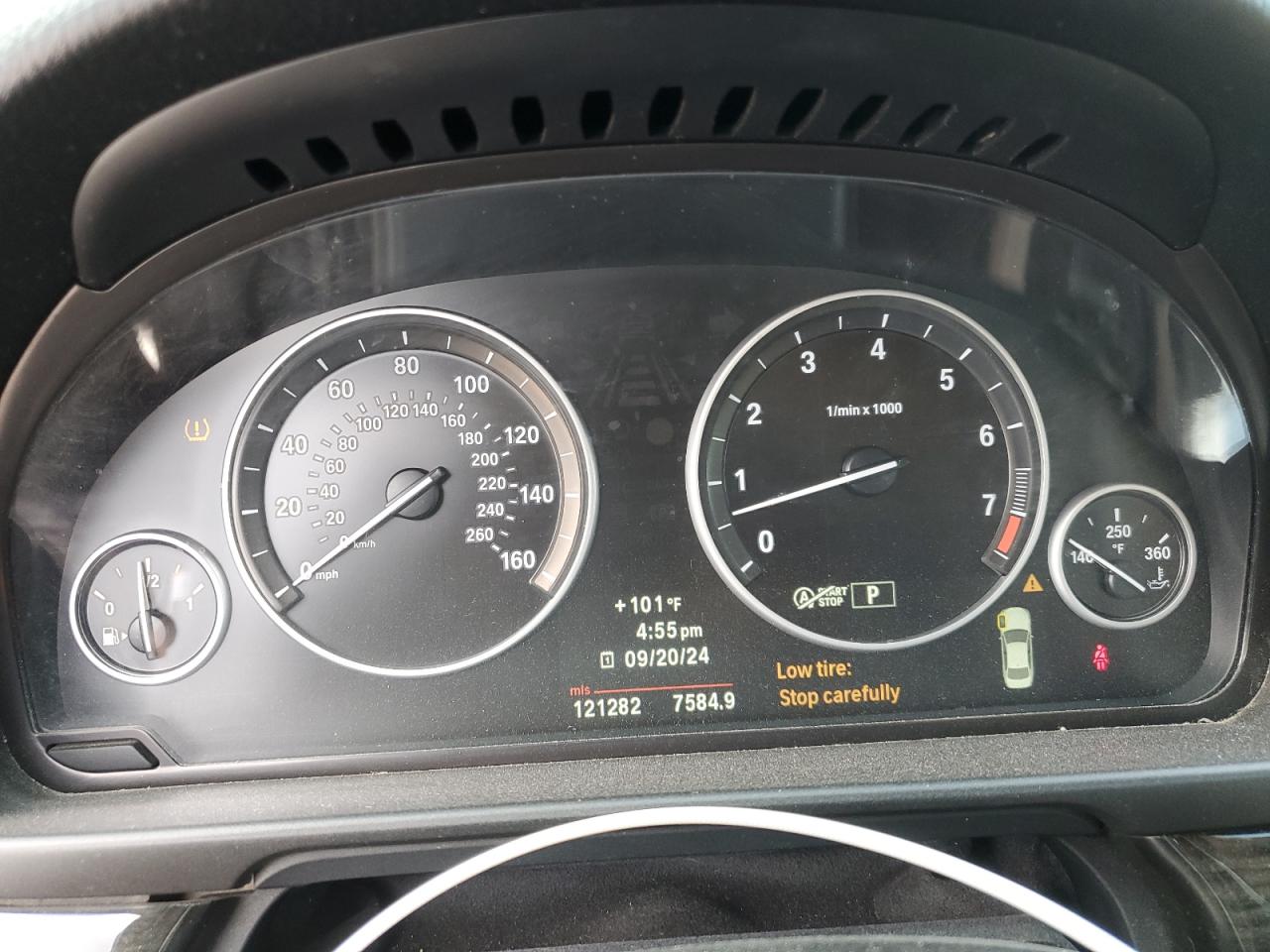 2013 BMW 5er VIN WBAFR7C5XDC823228 Copart auction photo, front end / side damage thumbnail 9