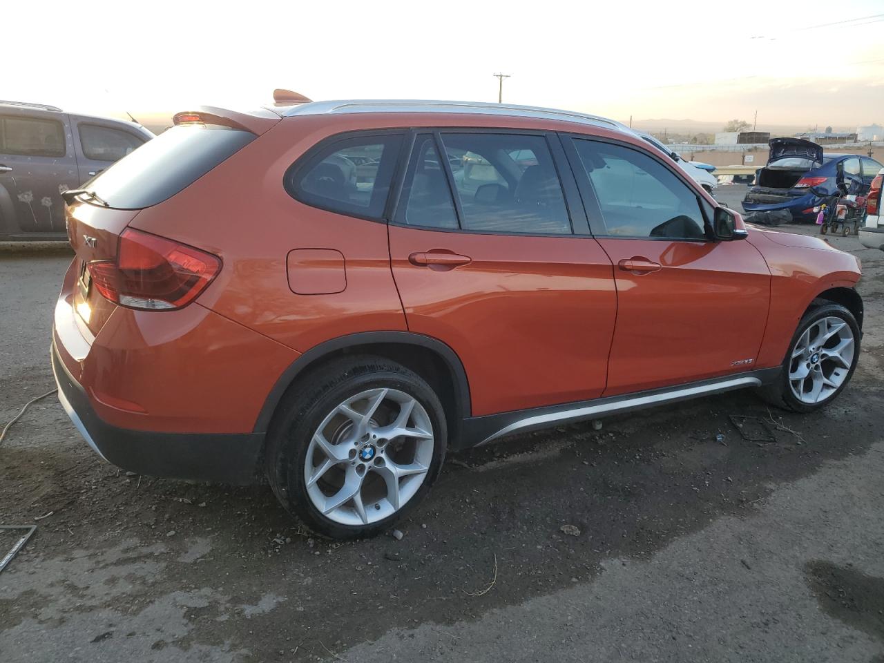 2015 BMW X1 VIN WBAVM5C52FVV93724 Copart auction photo, front end damage thumbnail 3