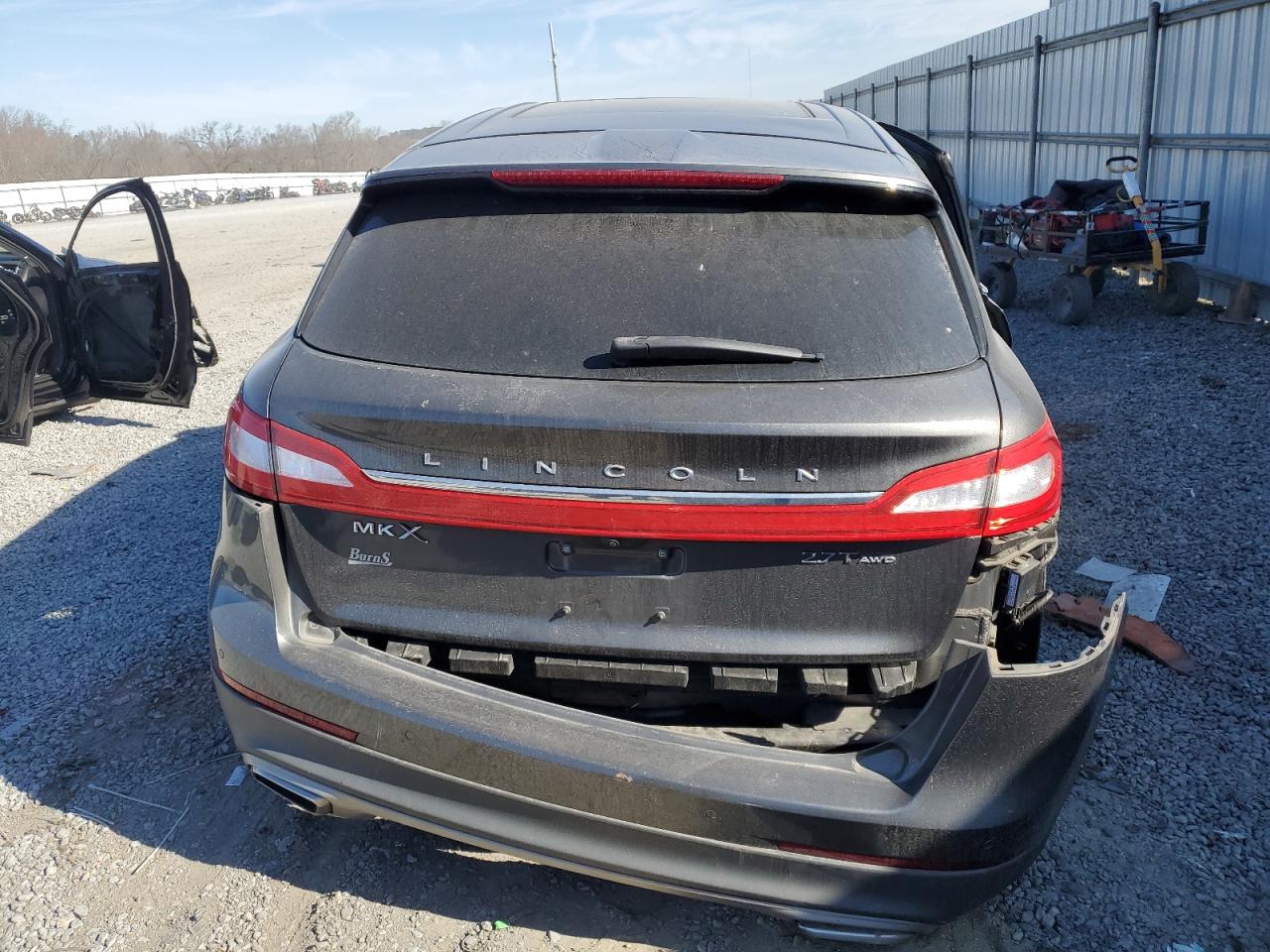 2018 Lincoln MKX VIN 2LMPJ8LPXJBL21515 Copart auction photo, side / rear end damage thumbnail 6