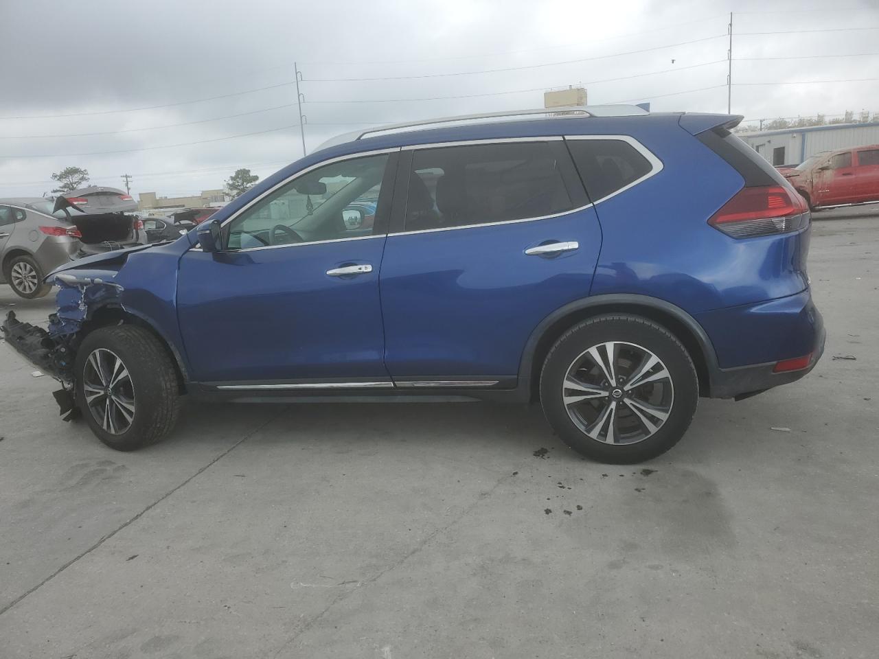 2018 Nissan Rogue VIN JN8AT2MT5JW453464 Copart auction photo, front end damage thumbnail 2