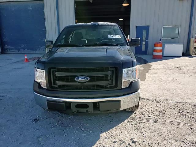 2013 Ford F-150 VIN 1FTMF1CM8DKD53231 Copart auction photo, rear end / minor dent/scratches damage thumbnail 14