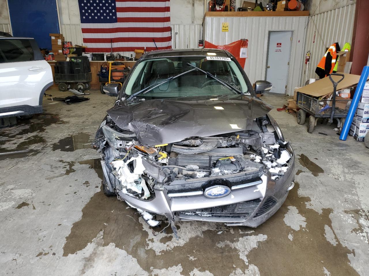 2012 Ford Focus VIN 1FAHP3N24CL222852 Copart auction photo, front end damage thumbnail 5