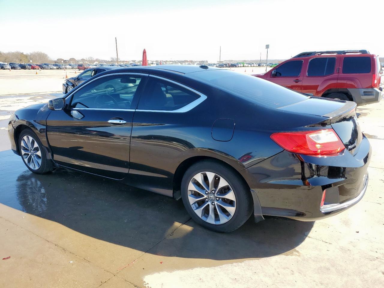 2013 Honda Accord VIN 1HGCT1B83DA012576 Copart auction photo, front end / minor dent/scratches damage thumbnail 2