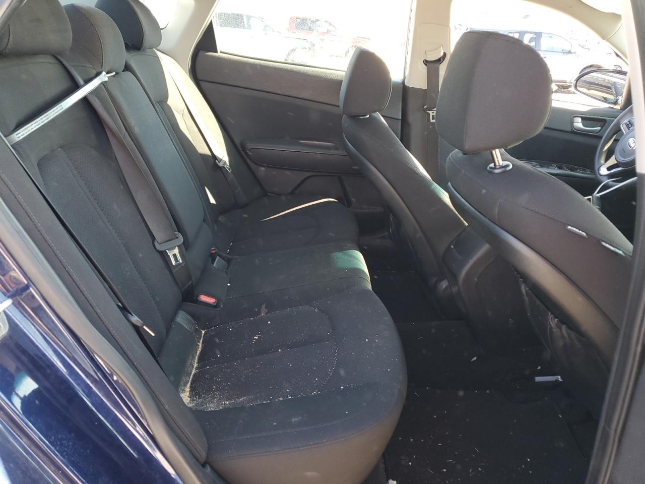 2018 KIA Optima VIN 5XXGT4L3XJG226212 Copart auction photo, vandalism / rear end damage thumbnail 10