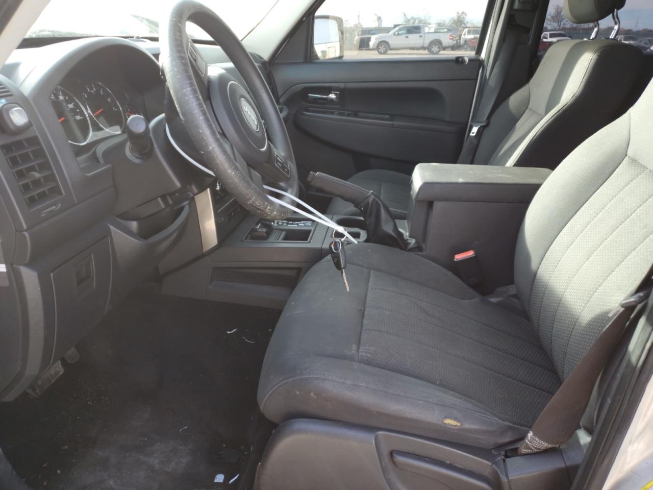 2011 Jeep Liberty (North America) VIN 1J4PN2GK4BW574162 Copart auction photo, side damage thumbnail 7