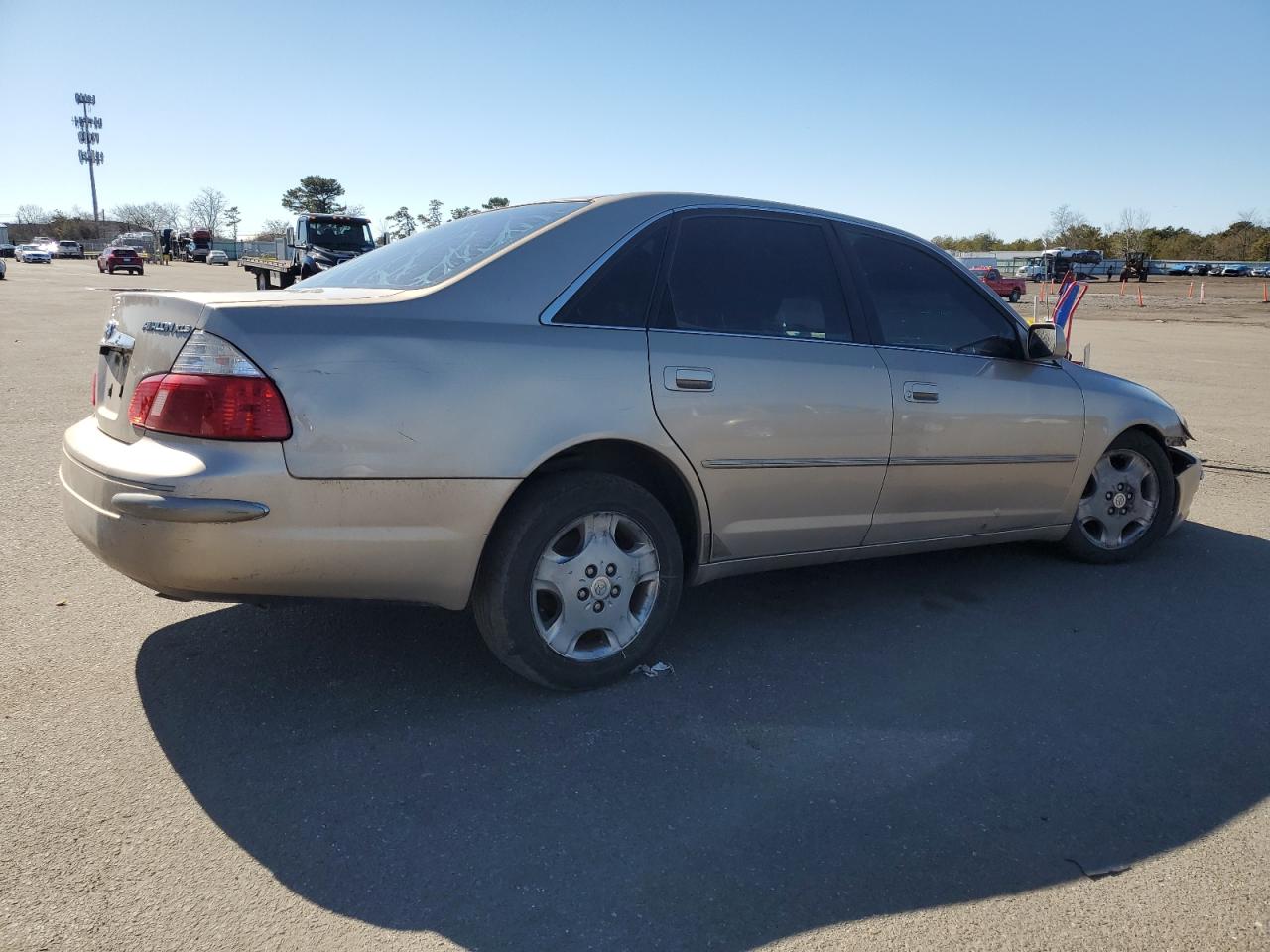 2003 Toyota Avalon VIN 4T1BF28BX3U282682 Copart auction photo, front end / side damage thumbnail 3