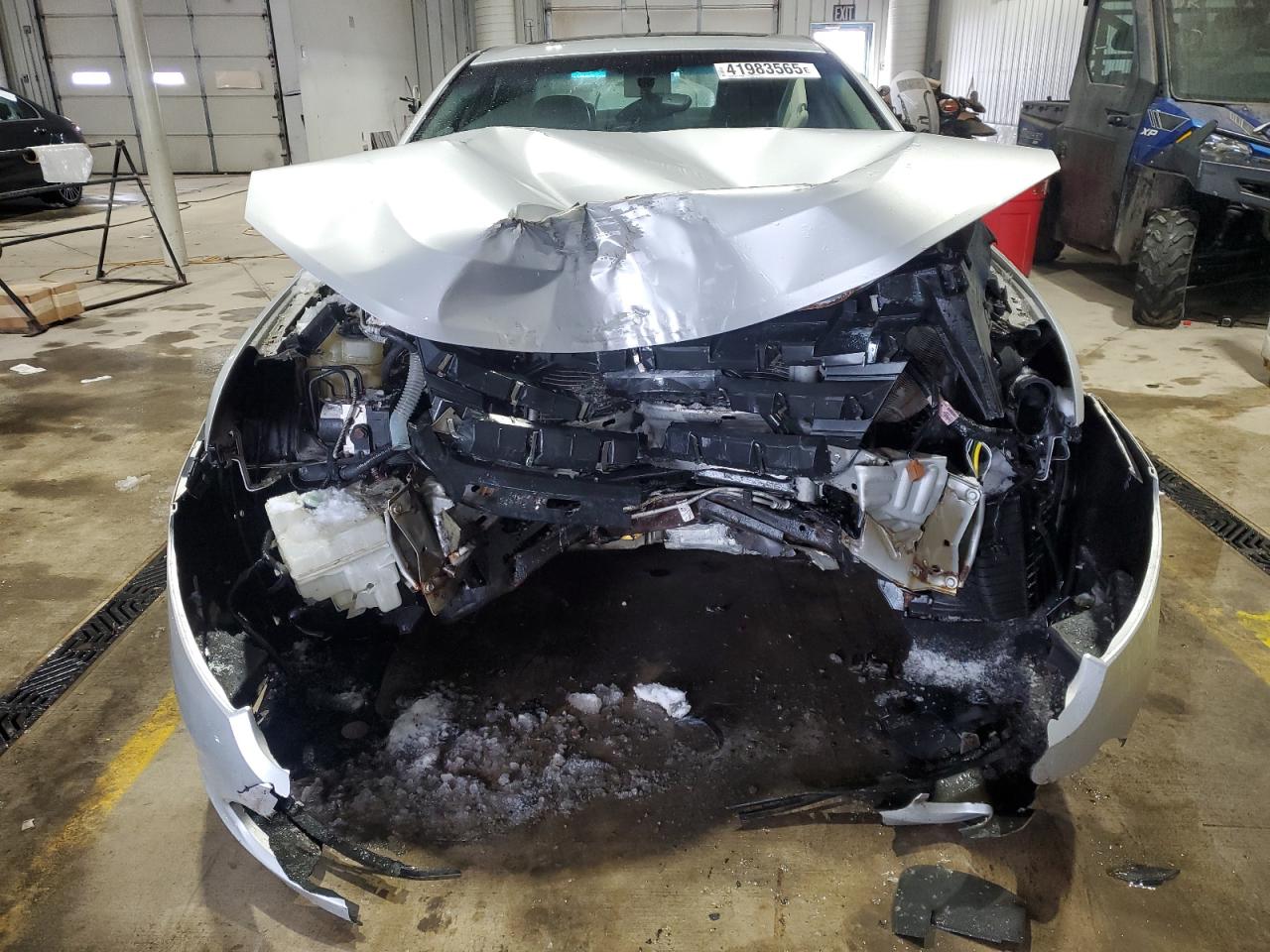 2010 Ford Fusion VIN 3FAHP0JA8AR147213 Copart auction photo, front end / side damage thumbnail 5