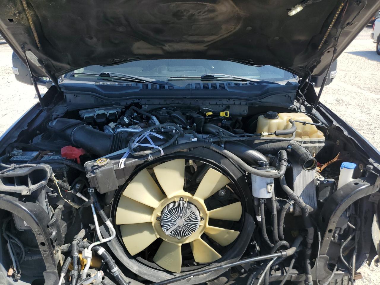 2019 Ford F250 VIN 1FT7W2BT4KEG85318 Copart auction photo, front end damage thumbnail 13