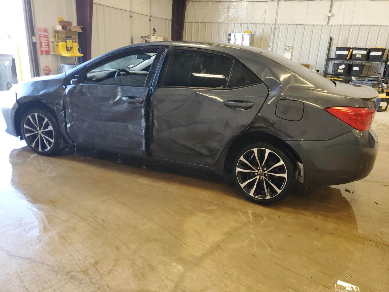 2019 Toyota Corolla VIN 5YFBURHE2KP880225 Copart auction photo, side / front end damage thumbnail 2