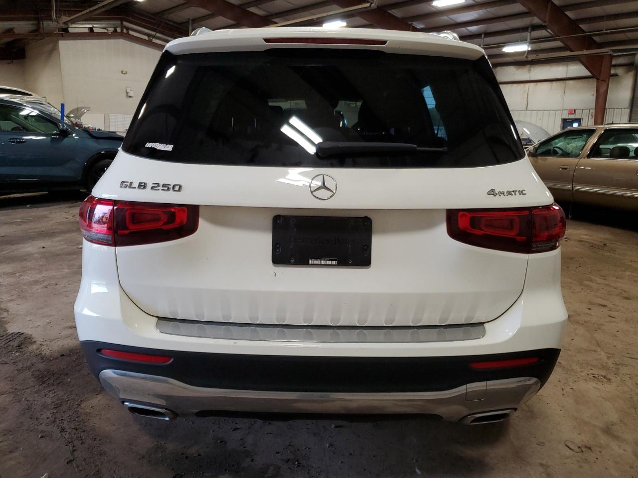 2022 Mercedes-Benz GLB VIN W1N4M4HB2NW250677 Copart auction photo, front end / mechanical damage thumbnail 6