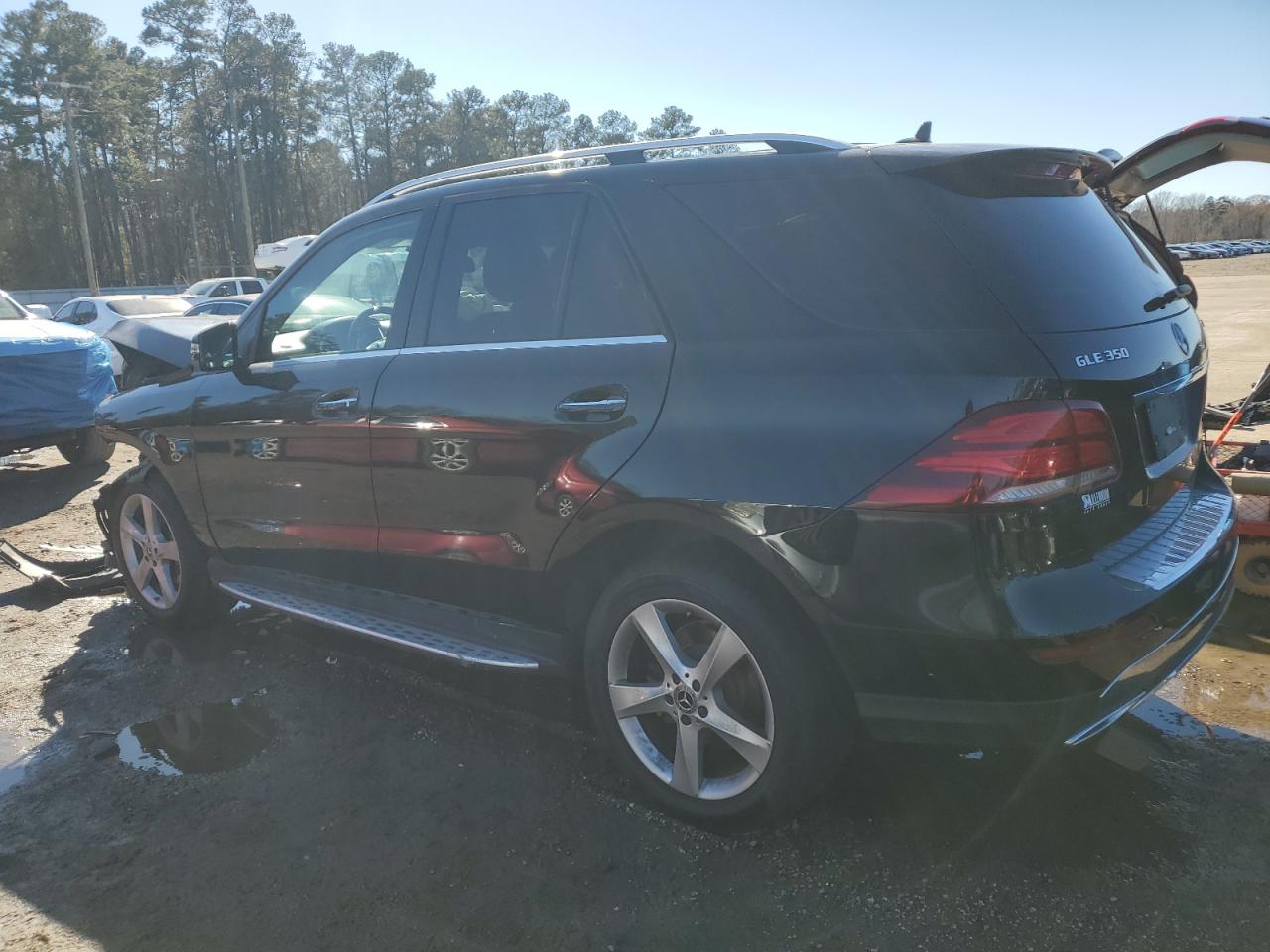 2017 Mercedes-Benz GLE VIN 4JGDA5HBXHA919846 Copart auction photo, front end damage thumbnail 2