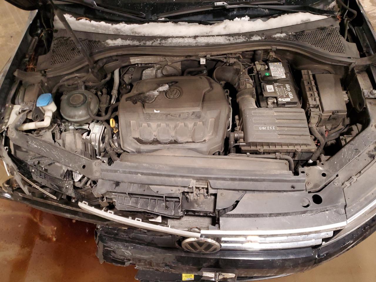 2019 Volkswagen Tiguan VIN 3VV4B7AX3KM048576 Copart auction photo, front end / undercarriage damage thumbnail 12