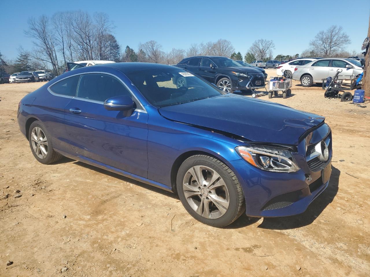 2017 Mercedes-Benz C-klasse VIN WDDWJ4JB4HF337414 Copart auction photo, front end damage thumbnail 4