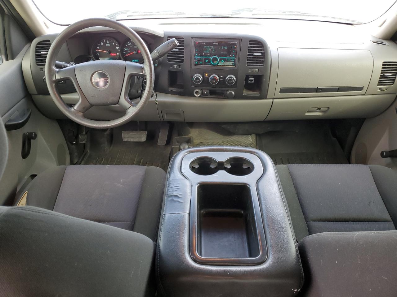 2011 GMC Sierra VIN 3GTP2TE36BG175204 Copart auction photo, front end / minor dent/scratches damage thumbnail 8