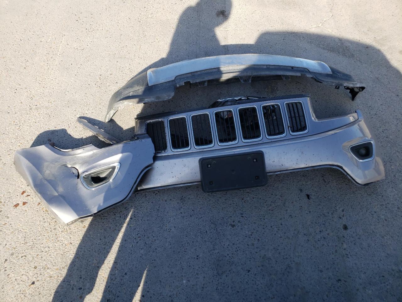 2014 Jeep Grand Cherokee VIN 1C4RJEBG8EC472478 Copart auction photo, front end damage thumbnail 13