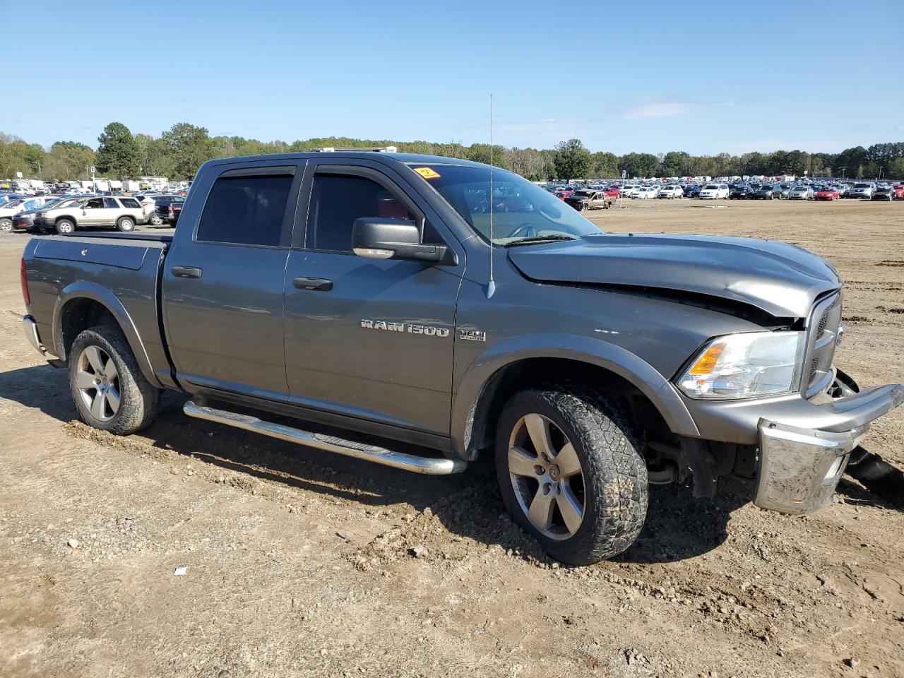 2012 Dodge RAM VIN 1C6RD7LTXCS177875 Copart auction photo, front end / minor dent/scratches damage thumbnail 4