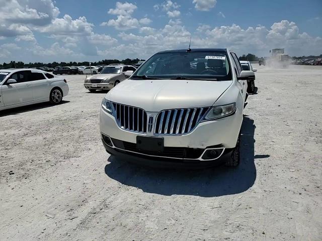 2013 Lincoln MKX VIN 2LMDJ6JK2DBL33127 Copart auction photo, front end / rear end damage thumbnail 12
