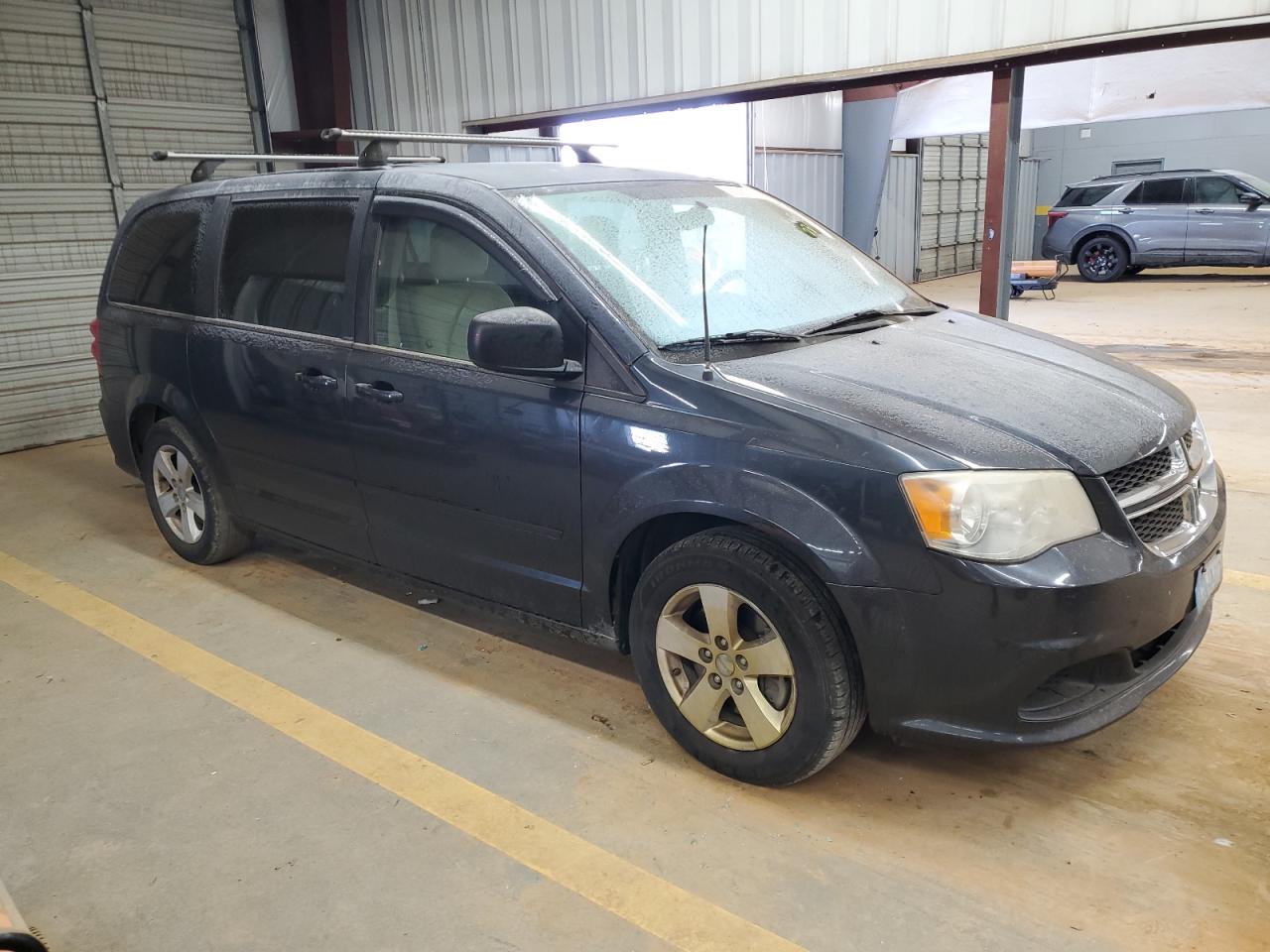 2013 Dodge Caravan VIN 2C4RDGBGXDR804171 Copart auction photo, rear end damage thumbnail 4