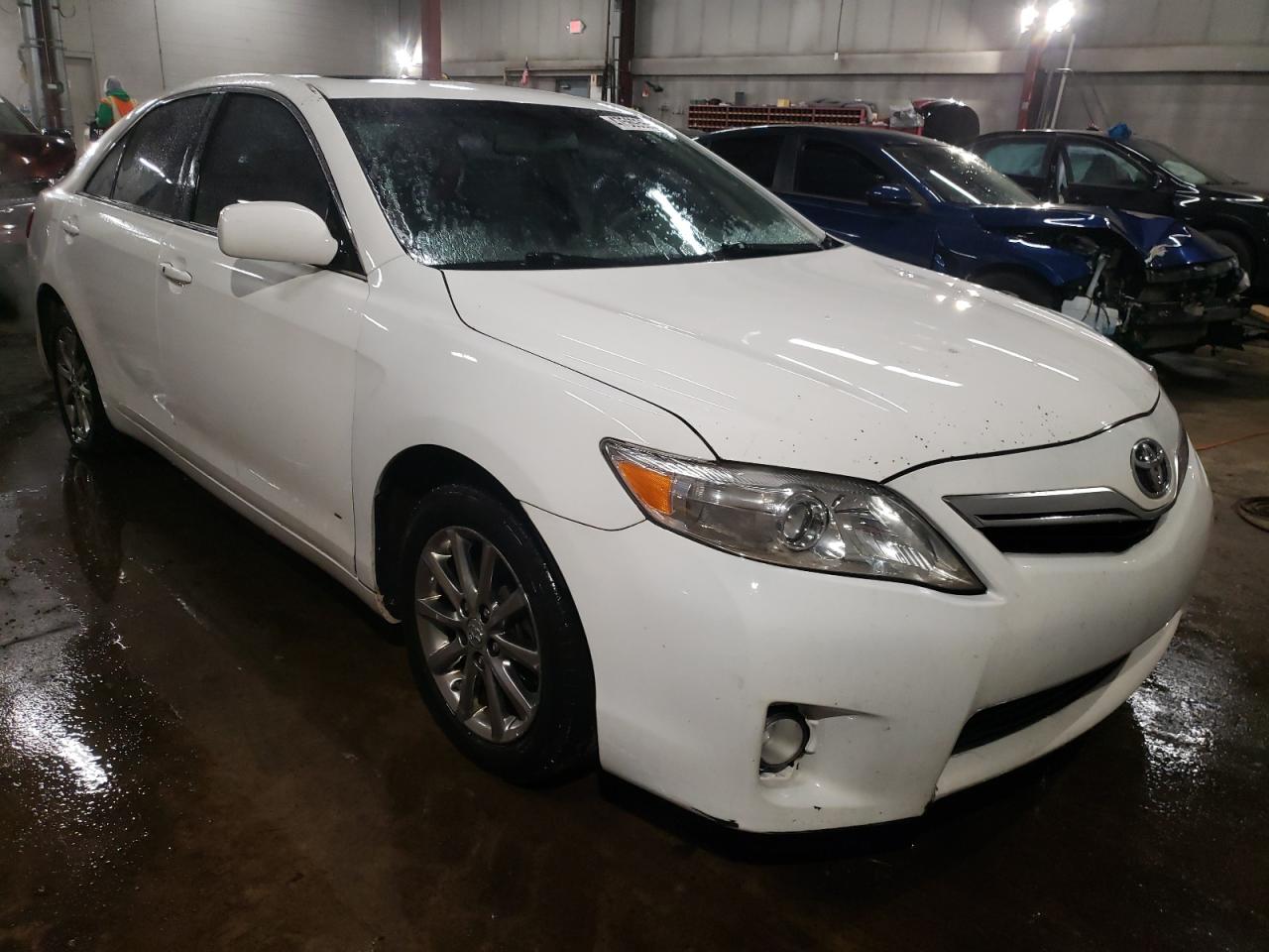 2010 Toyota Camry VIN 4T1BB3EK1AU125769 Copart auction photo, side / minor dent/scratches damage thumbnail 4