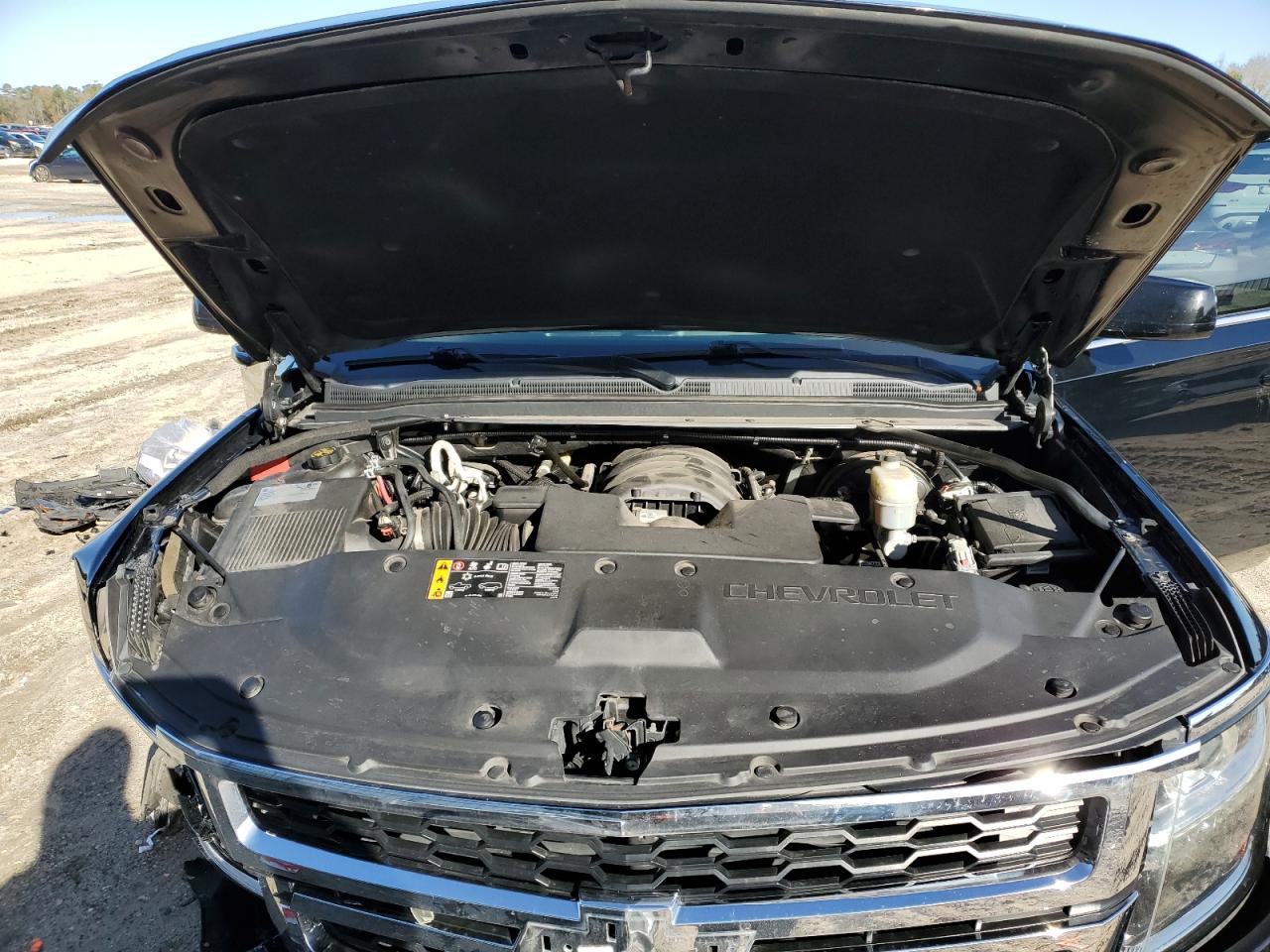 2019 Chevrolet Tahoe VIN 1GNSCAKC4KR203444 Copart auction photo, front end damage thumbnail 12